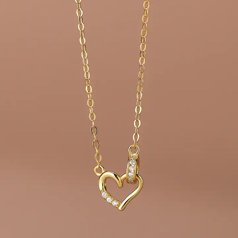Romantic Dainty Heart in Circle Necklace
