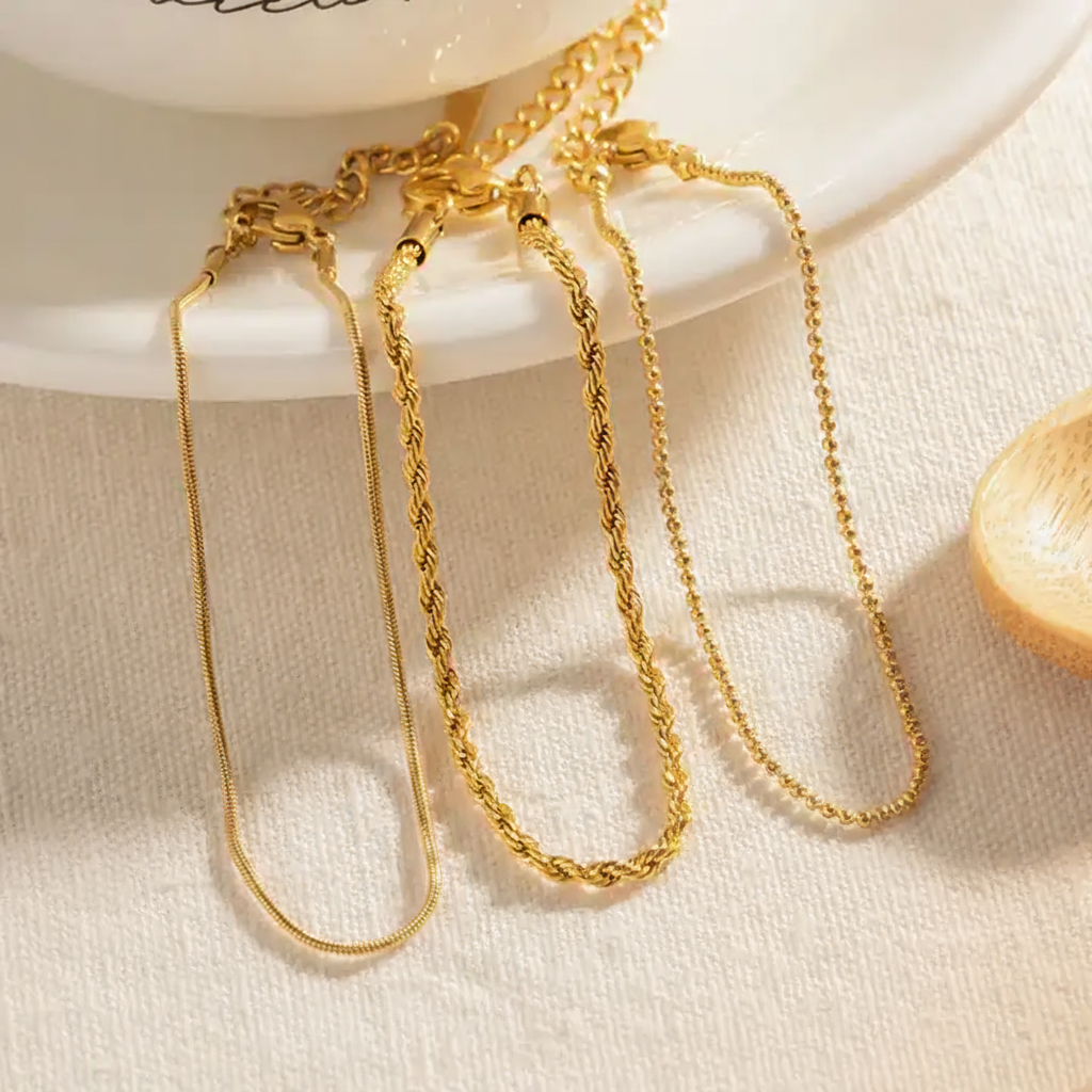 Elegant 18K Gold Plated Waterproof Anklet/Bracelet