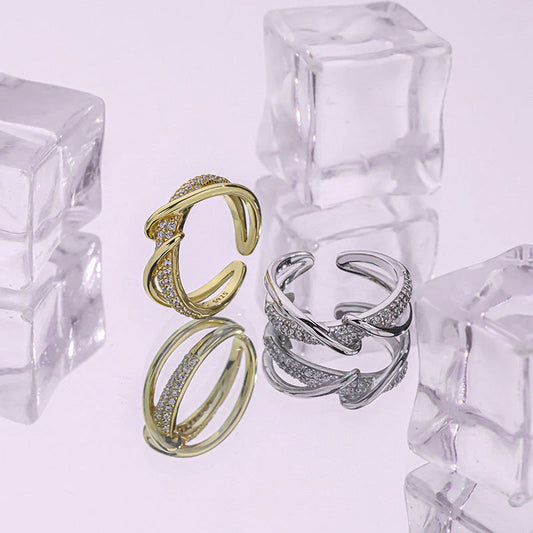 Elegant Double Line Twisted Ring 