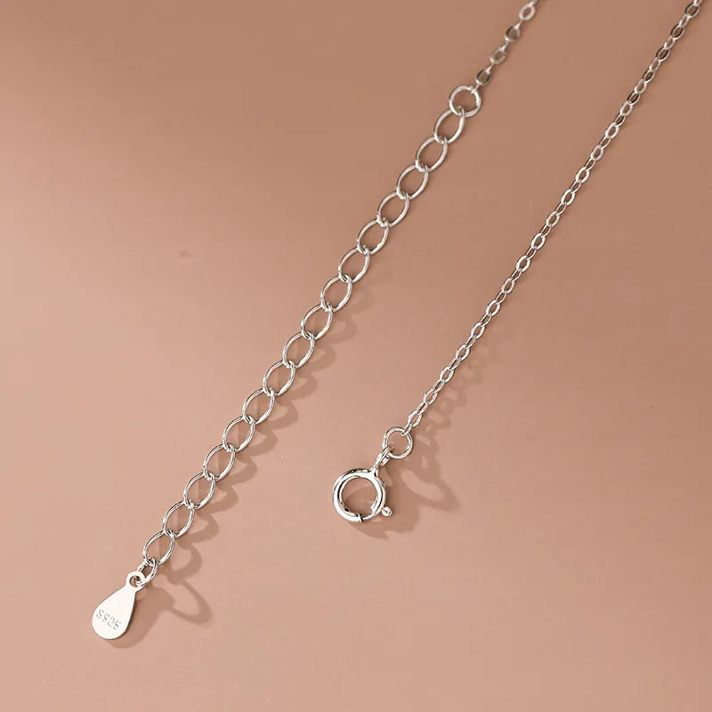 Romantic Dainty Heart in Circle Necklace